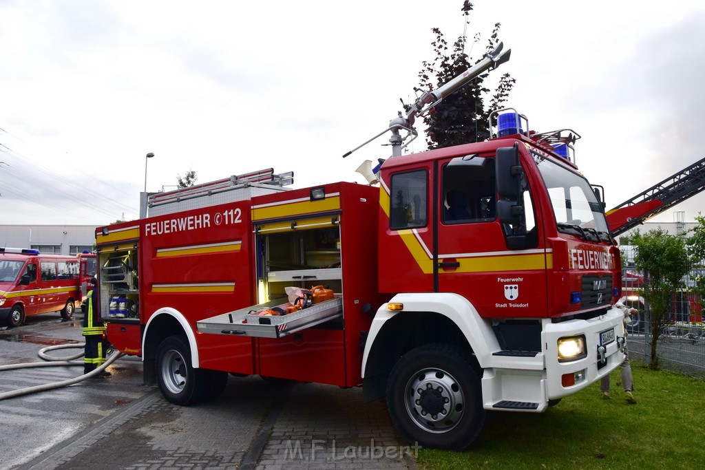 Grossbrand Halle Troisdorf Kriegsdorf Junkersring P178.JPG - Miklos Laubert